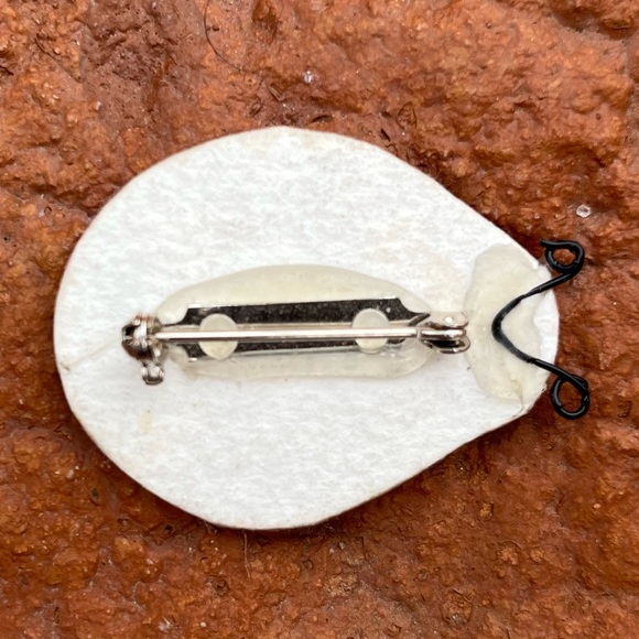 * SALE * Artisan Ladybug Pin Hand Painted Acrylic Coated Paper-craft & Wire - Picture 3 of 5